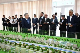 Parkentgacha qurilayotgan temir yo‘l tuman rivojini jadal oshiradi