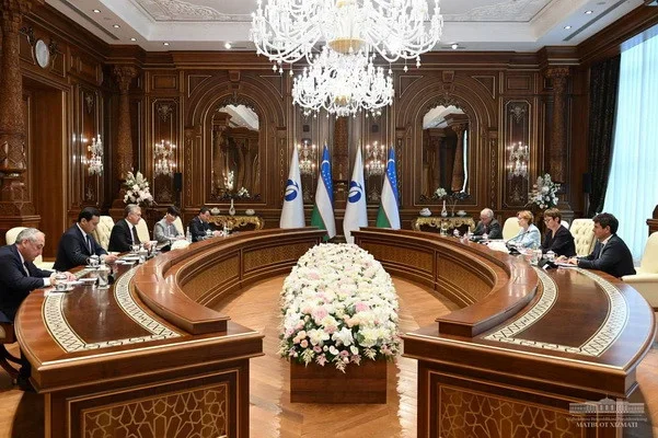 President of Uzbekistan sets priorities for strategic cooperation with EBRD
