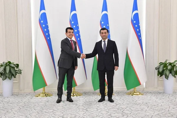 Bakhtiyor Saidov holds a meeting with the Director General of the Organization of Education, Science and Culture of the Islamic World