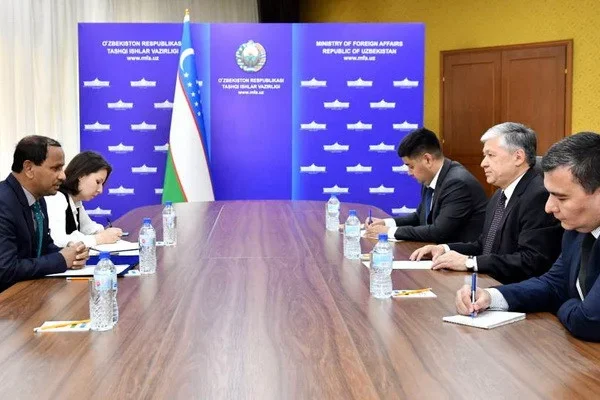 Замглавы МИД Узбекистана принял Посла Бангладеш
