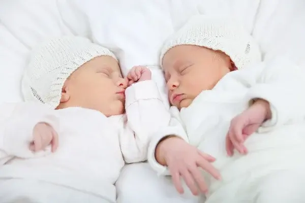 Some 1,920 twins were born in Uzbekistan in July