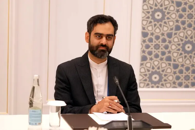 Burkhanov, Monfarid Discuss Interparliamentary Cooperation