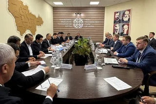 Фарғона вилояти делегацияси Юграда саноат ва инновациялар соҳасидаги ҳамкорликни кенгайтириш масалаларини муҳокама қилди