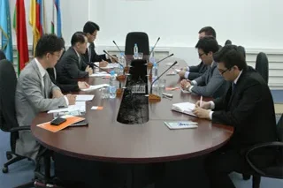 УзРТСБ посетила делегация Koscom