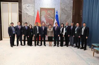 Tanzila Narbaeva holds a meeting with the Toraga of the Jogorku Kenesh of the Kyrgyz Republic