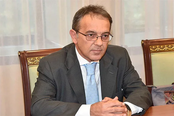 Italian Ambassador and Head of State Tourism Committee for Tourism discuss cooperation issues