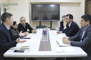 Ўзбекистон ва Халқаро молия корпоратсияси электромобиллар ва яшил технологиялар соҳаларини ривожлантиришни жадаллаштирмоқда