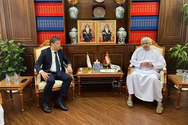 Uzbekistan and Oman discuss the development of cooperation between business circles