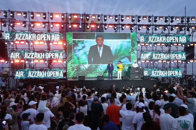 Lake Aydarkul Hosts Jizzakh Open Air-2026 Tourism Festival