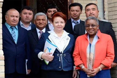 USAID and Sog’lom Avlod Uchun deliver food assistance to vulnerable populations