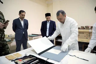 «Катта Лангар Қуръони» саҳифалари Париждан Тошкентга етиб келди