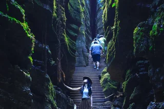 Enshi Suobuya Stone Forest in China Launches Rich Cultural Experiences to Welcome Southeast Asian Tourists