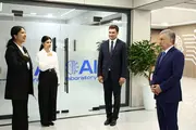 Шавкат Мирзиёев ознакомился с лабораторией искусственного интеллекта в Намангане