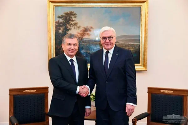 Начались переговоры Президентов Узбекистана и Германии