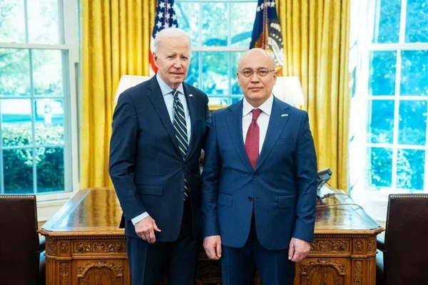 Новый Посол Узбекистана вручил верительные грамоты Президенту США