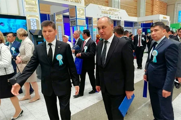 Business circles of Uzbekistan and Turkmenistan discuss development of trade and economic relations