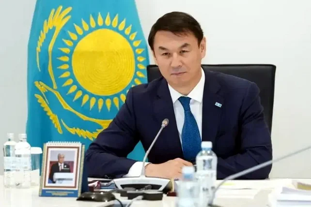 Qozog‘istonning O‘zbekistondagi sobiq elchisi Prezident Administratsiyasi rahbarining birinchi o‘rinbosari etib tayinlandi