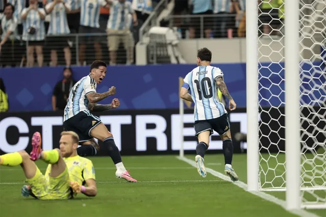 Lionel Messi Becomes All-Time Top World Cup Scorer With 17th Goal