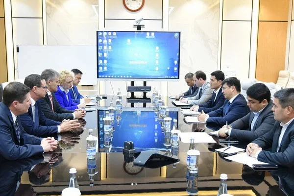 Uzbekneftegaz holds negotiations with Linde
