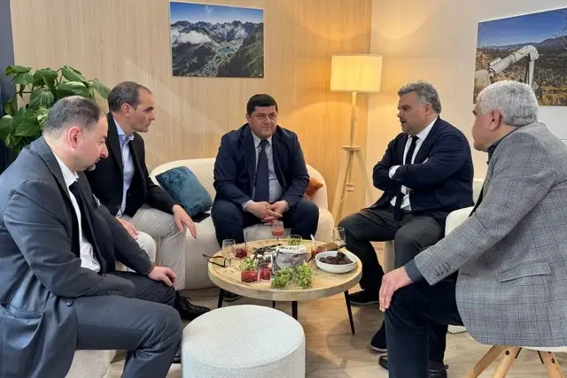 Oʻzbekiston va Stem International togʻ turizmini muhokama qilishdi
