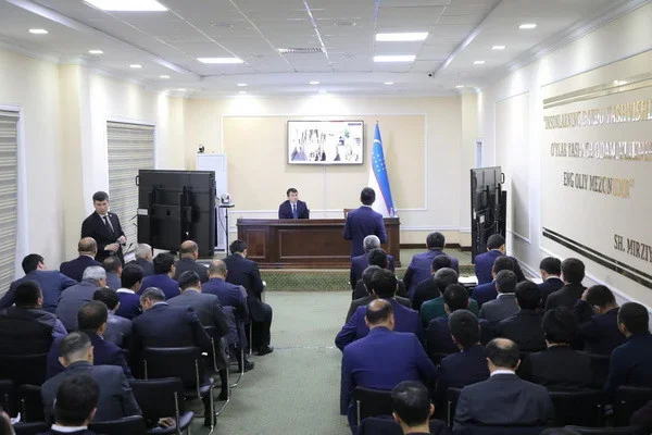 Measures for further socio-economic development of a number of districts of Tashkent were discussed