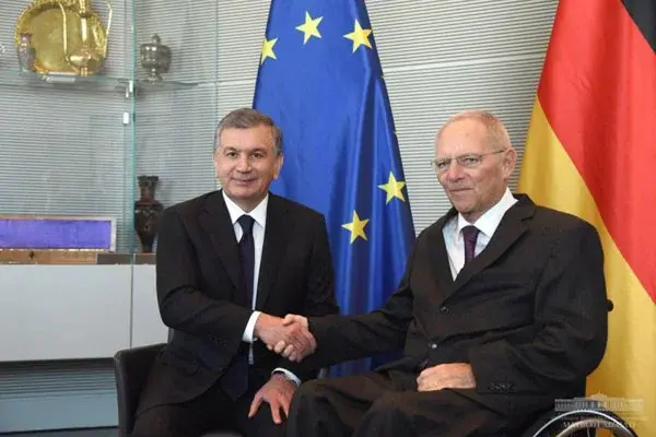 President of Uzbekistan meets with Bundestag President
