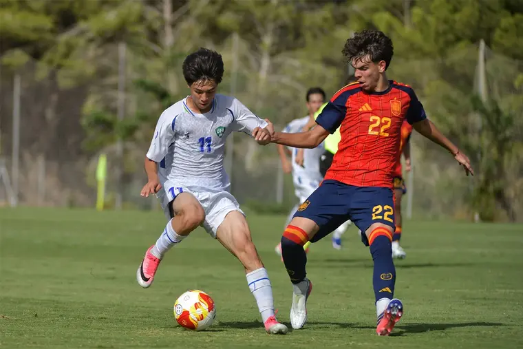 Испания U-17 обыграла Узбекистан со счётом 3:0