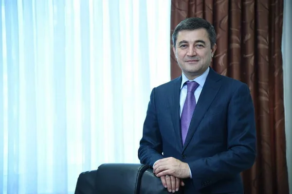 Назначен советник Премьер-министра по вопросам развития топливно-энергетической и базовых отраслей промышленности
