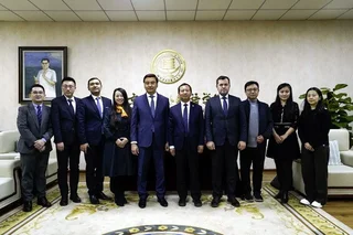 A memorandum of understanding was signed with Beijing International Studies University
