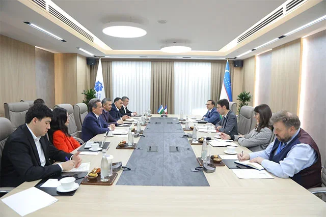Delegation Led by the French Ambassador to Uzbekistan Visits the Ministry of Digital Technologies