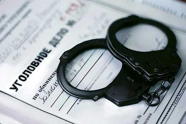 Два оперативника в Букинском районе подозреваются в пытках мужчины