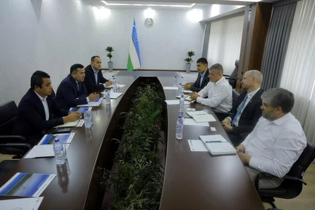 Минсельхоз Узбекистана и Valmont Irrigation обсудили внедрение водосберегающих технологий