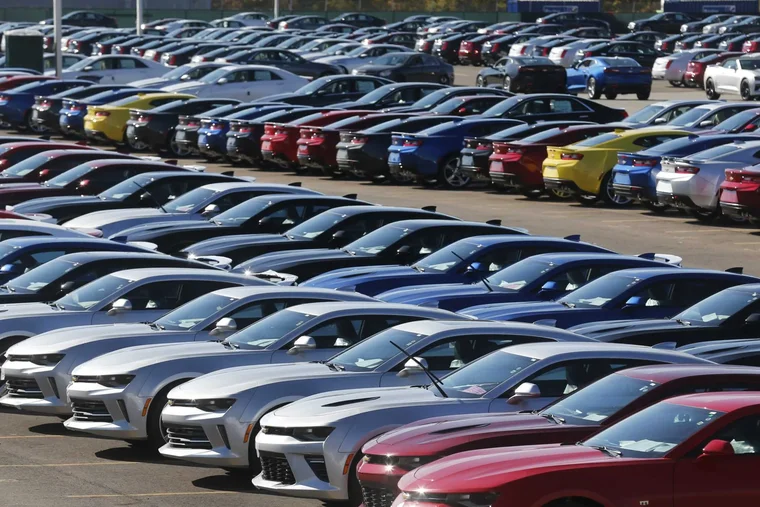 ЦЭИР: Узбекский авторынок в октябре показал всплеск продаж