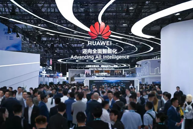 Huawei представила в Шанхае решения для монетизации токенов и развития 5G-Advanced сетей