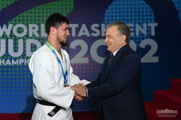 Uzbek President visits the competitions of the World Judo Championship
