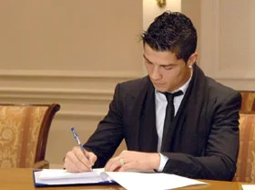 Cristiano Ronaldo, Fund Forum sign cooperation memorandum
