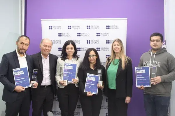 British Council honors the first winners of the Alumni Awards