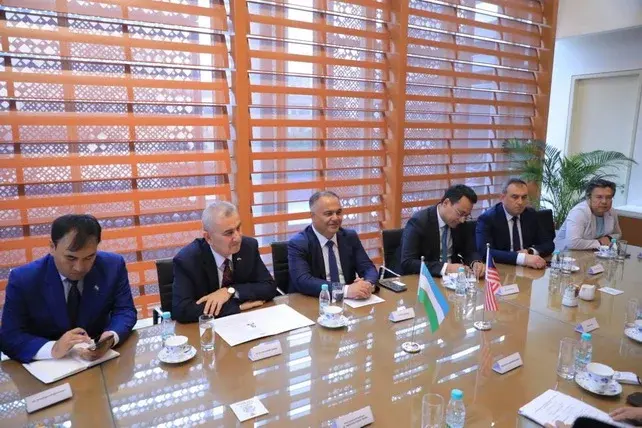 Samarqand va Malayziya o‘rtasida ta’lim va logistika sohalarida hamkorlik kengaymoqda