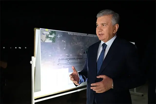 Президентимиз Бухородаги бунёдкорлик лойиҳалари билан танишди
