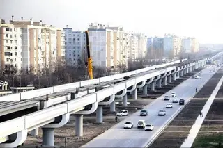 В двух районах Ташкента под эстакадами надземного метро появятся новые парковки