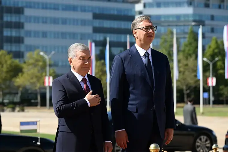 Мирзиёев и Вучич начали переговоры на высшем уровне в Белграде