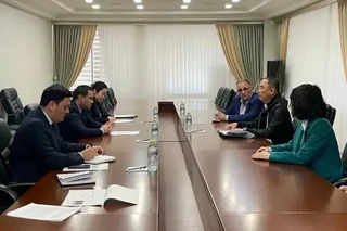 O‘zbekiston va Singapur Avstraliyaga o‘zbek fuqarolarini ishga joylashtirishni muhokama qildi