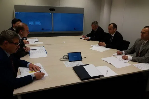 Gayrat Fozilov meetswith the Deputy Secretary General of the European External Action Service