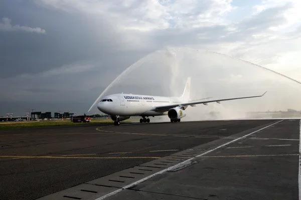 Uzbekistan Airways welcomes the second Airbus 330 aircraft