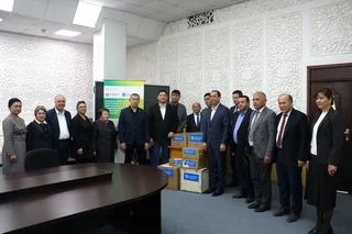 ФАО Тошкент Давлат Аграр Университетига замонавий лаборатория жиҳозларни топширди