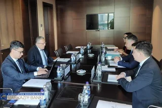 Руководство ЦБ Узбекистана приняло участие на XI Конгрессе финансистов Казахстана