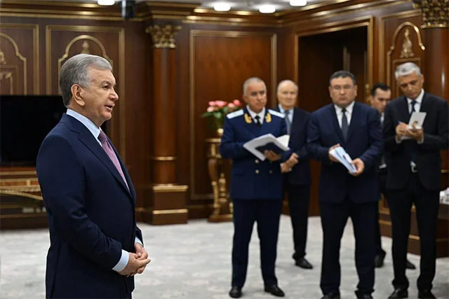 President Reviews Major Urban Development and Transport Projects in Tashkent