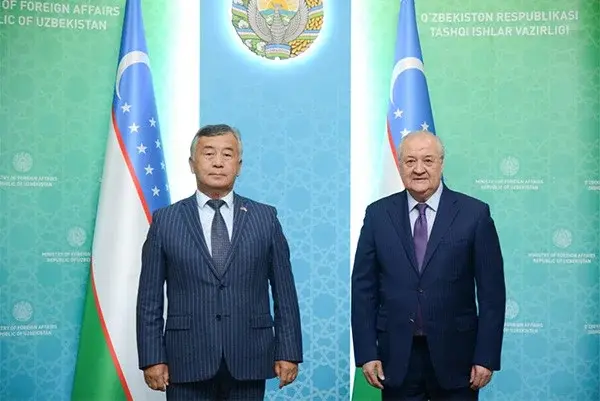 Abdulaziz Kamilov receives the Ambassador of Kyrgyzstan