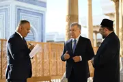 Мирзиёев посетил мемориальный комплекс Имама Бухари