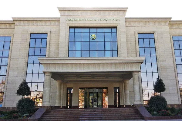 Tashkent mayor signs decree allocating land for renovation project